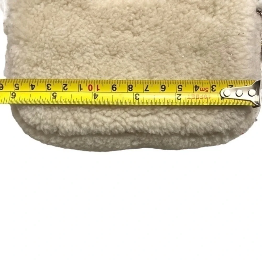Michael Michael Kors JET SET TRAVEL SMALL SHEARLING CROSSBODY